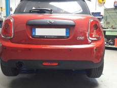 Sensori di parcheggio montati